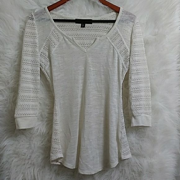 Almost Famous Tops - New ALMOST FAMOUS 3/4 Sleeve Top L20 Almost Famous Tops - New ALMOST FAMOUS 3/4 Sleeve Top L20
